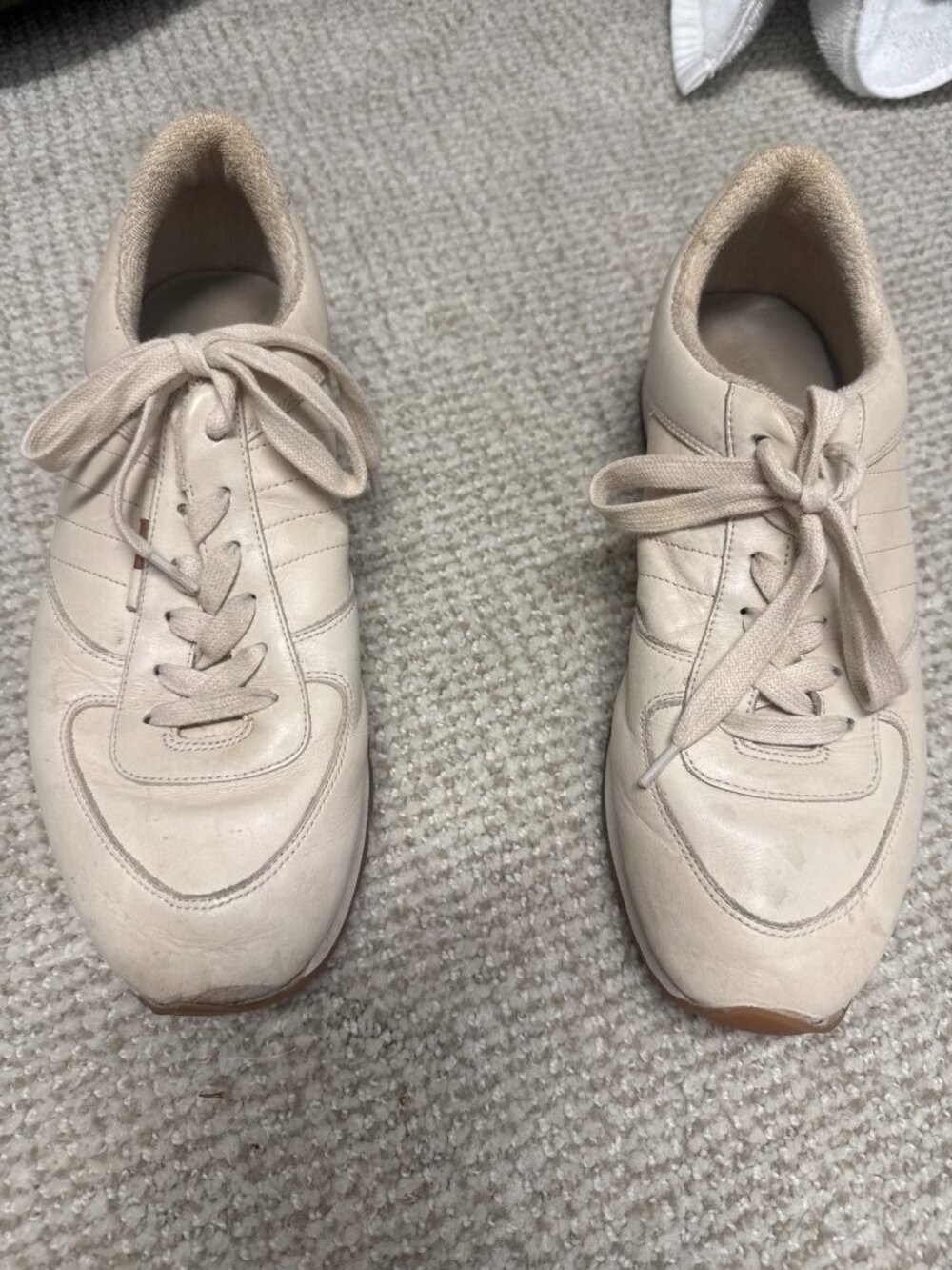 Vince Cream Leather Sneakers — Retro Runner, Size 8